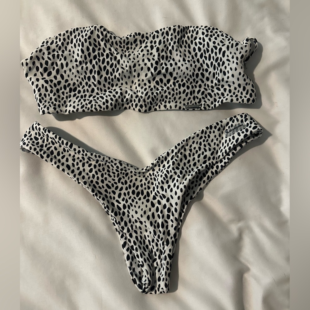 Blackbough Bikini
